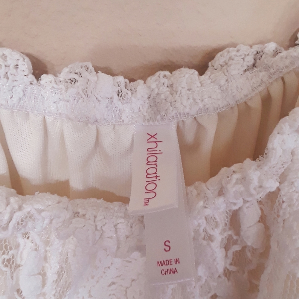 EUC SM White Crochet Blouse - Picture 4 of 4